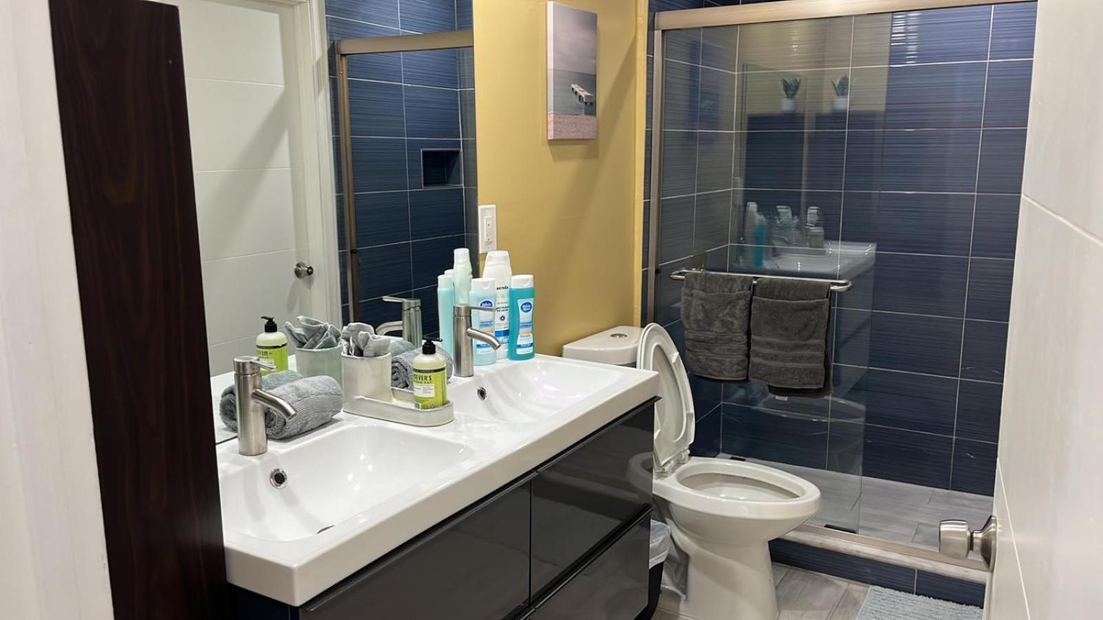 Beautiful, Fully Furnished 4Bed 2Bath House - 5 Minute Walk To Miracle Mile Downtown Coral Gables Miami Exterior foto