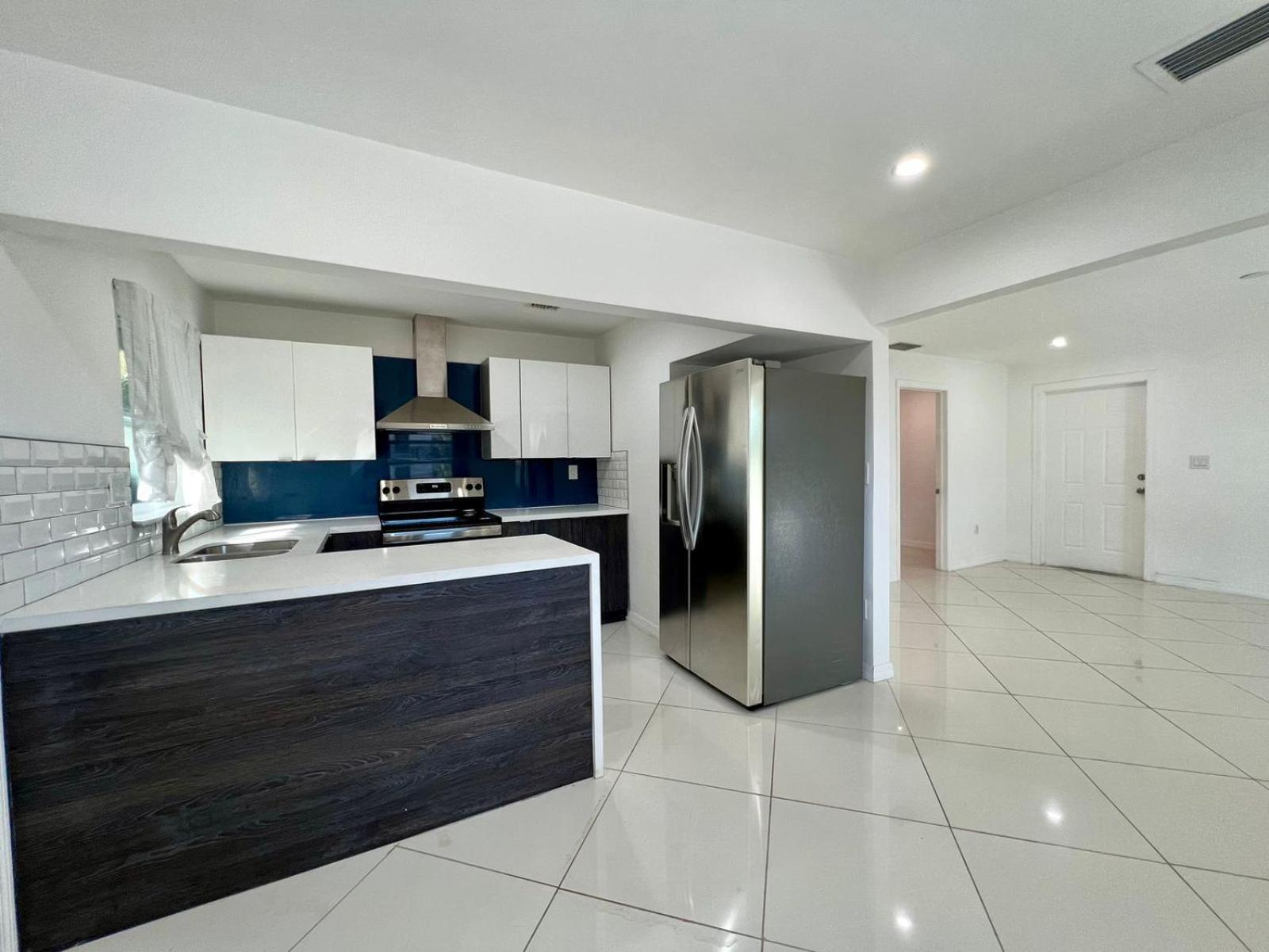 Beautiful, Fully Furnished 4Bed 2Bath House - 5 Minute Walk To Miracle Mile Downtown Coral Gables Miami Exterior foto